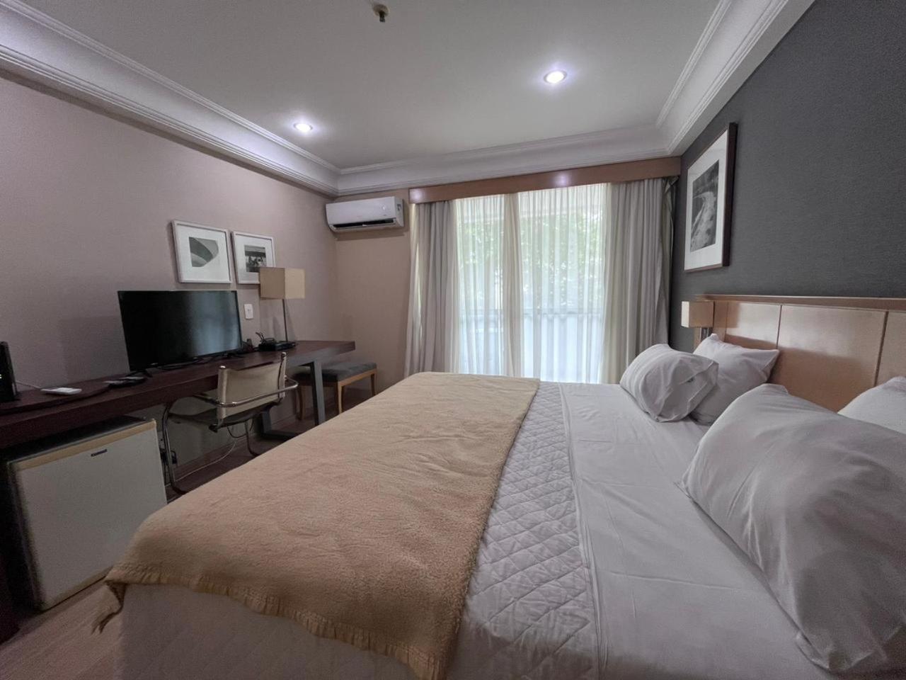 Lobie Barra Da Tijuca Mediterraneo Apartamento