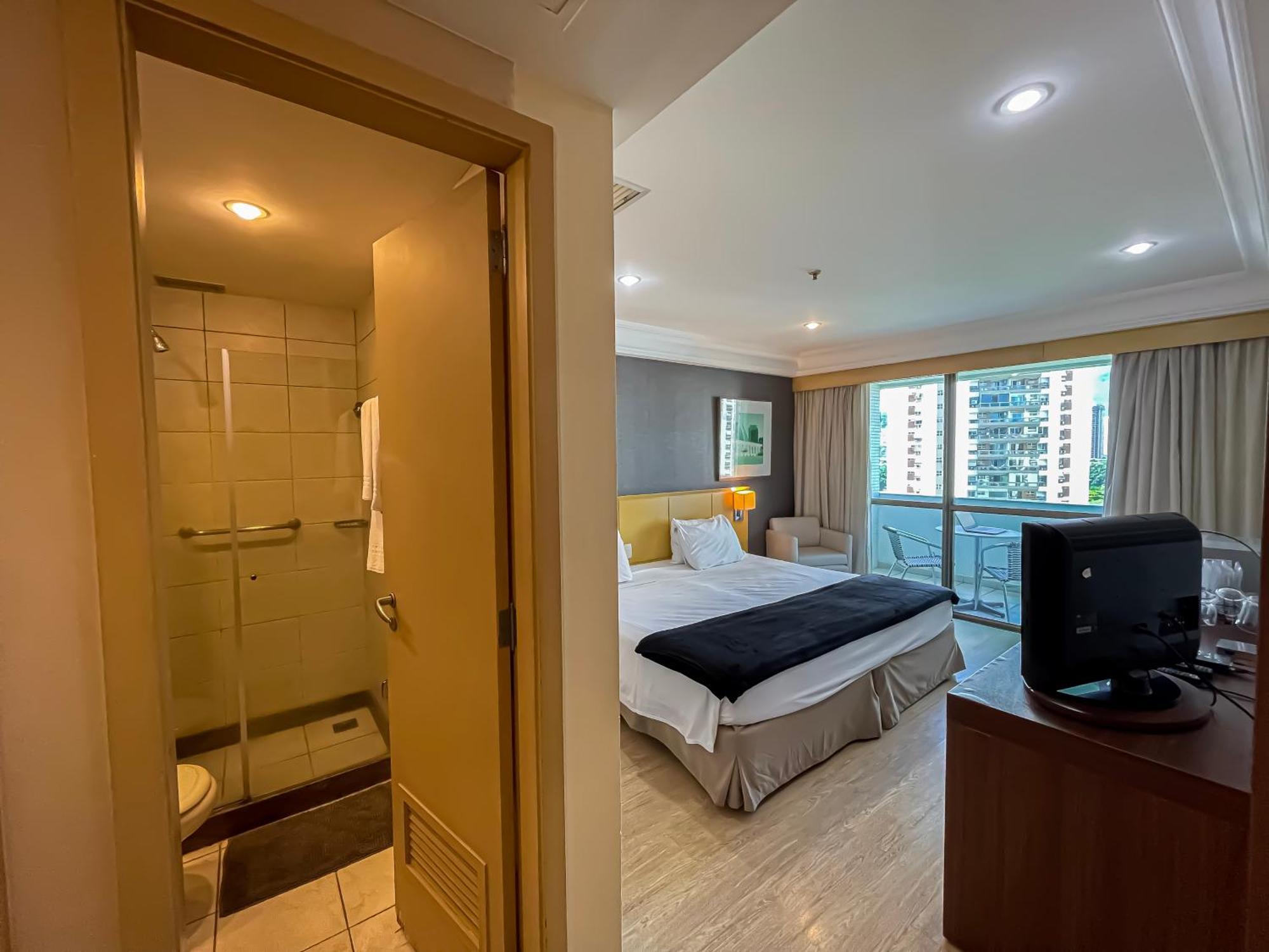 Lobie Barra Da Tijuca Mediterraneo Apartamento *